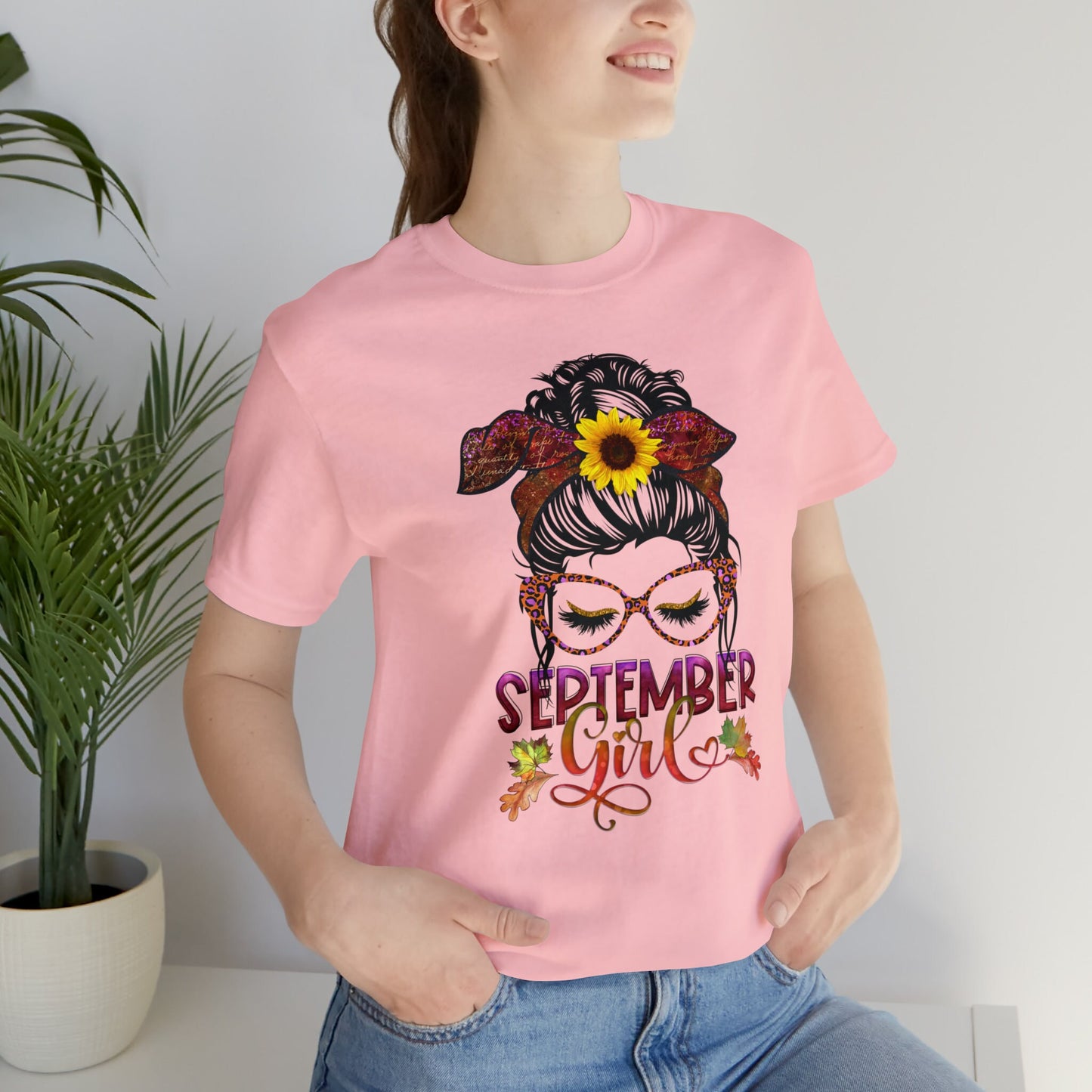 September Girl T-shirt, September Birthday, September Born Women, Fall Birthday Gift, Personalized Tee, Womens Birthday T-Shirt